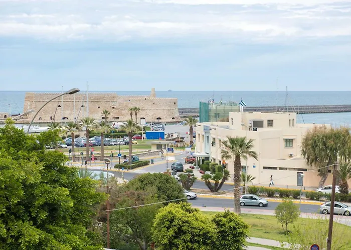 Central Spacious Apt Close To Port-Sites W/View 2